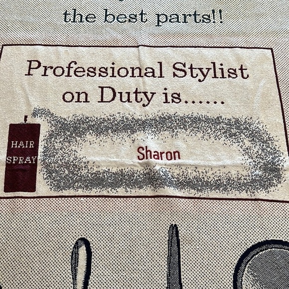 HAIRSTYLIST SHARON THROW BLANKET - Picture 2 of 8